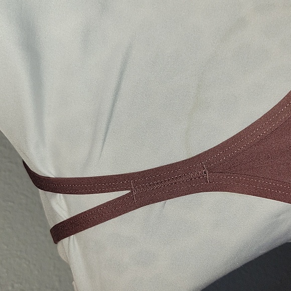 🌺PINK sports tank top - Picture 2 of 5